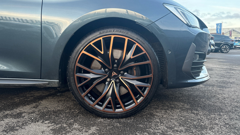 CUPRA Leon 1.4 eHybrid VZ2 Design Edition 5dr DSG Hatchback